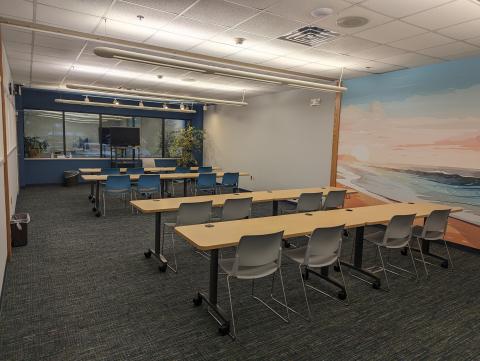 Quiet Reading Room A & B with tables and chairs